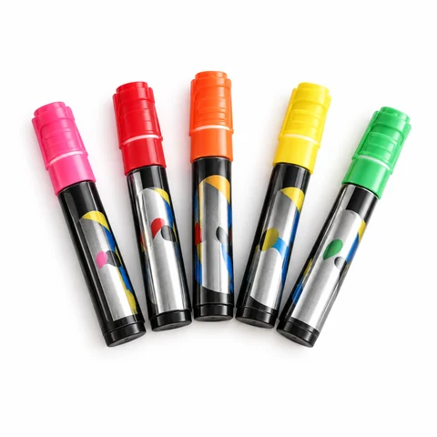 Renkli kalem 10 mm kalınlığında